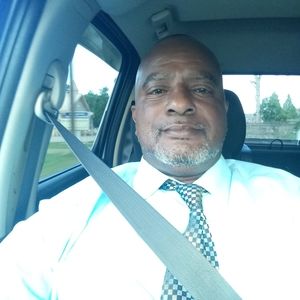 Meet your Posher, Leroy